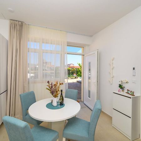 Apartmani Boras Metković Exteriör bild