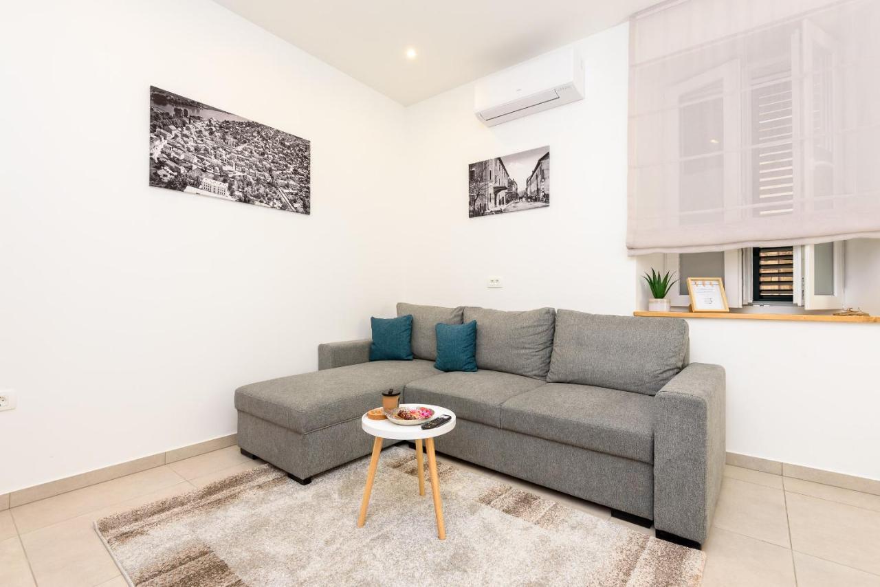 Apartmani Boras Metković Exteriör bild