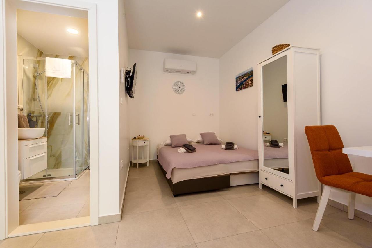 Apartmani Boras Metković Exteriör bild