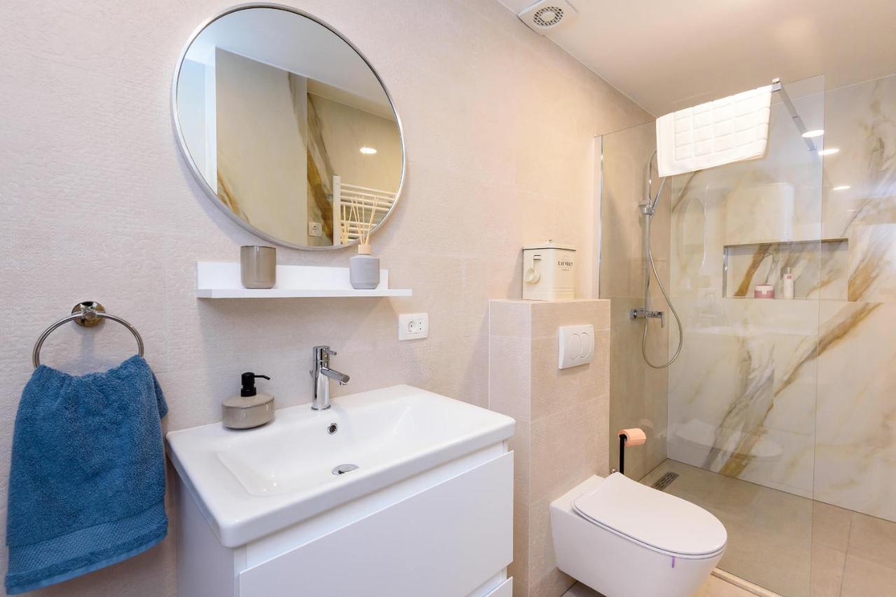 Apartmani Boras Metković Exteriör bild