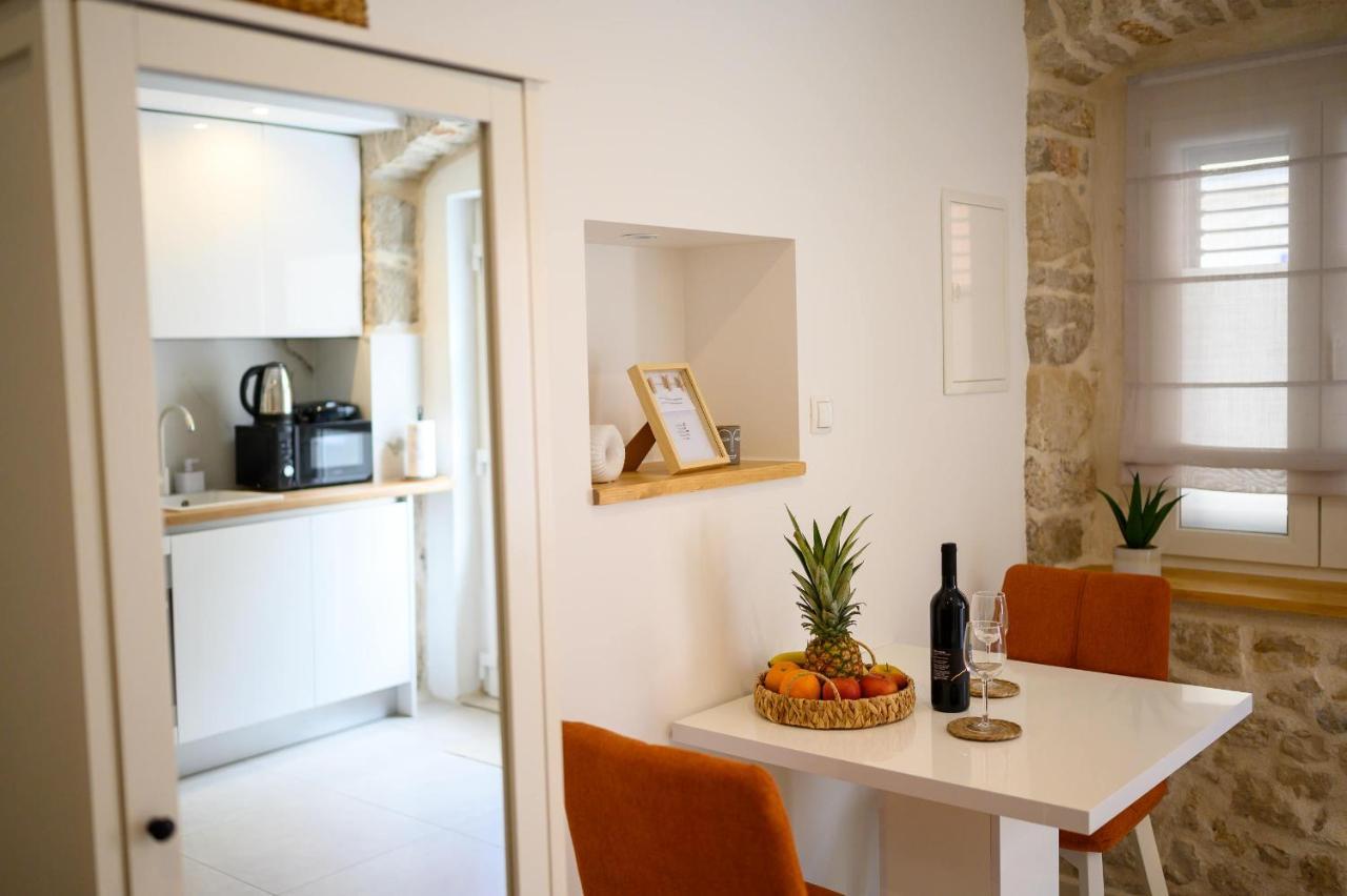 Apartmani Boras Metković Exteriör bild