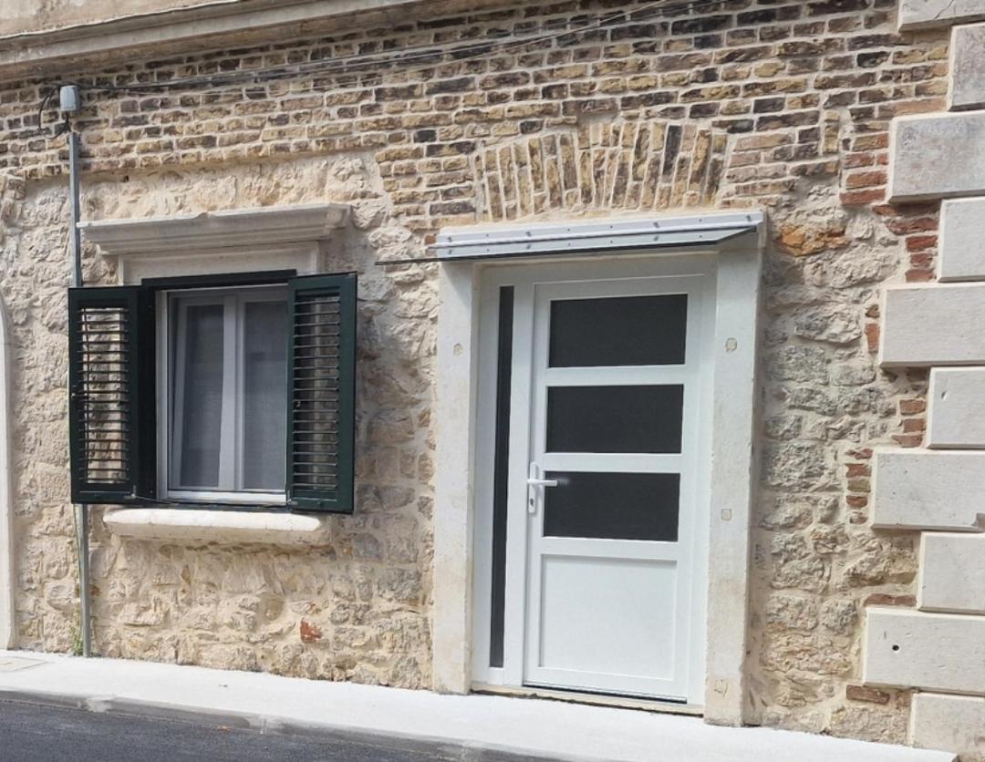 Apartmani Boras Metković Exteriör bild