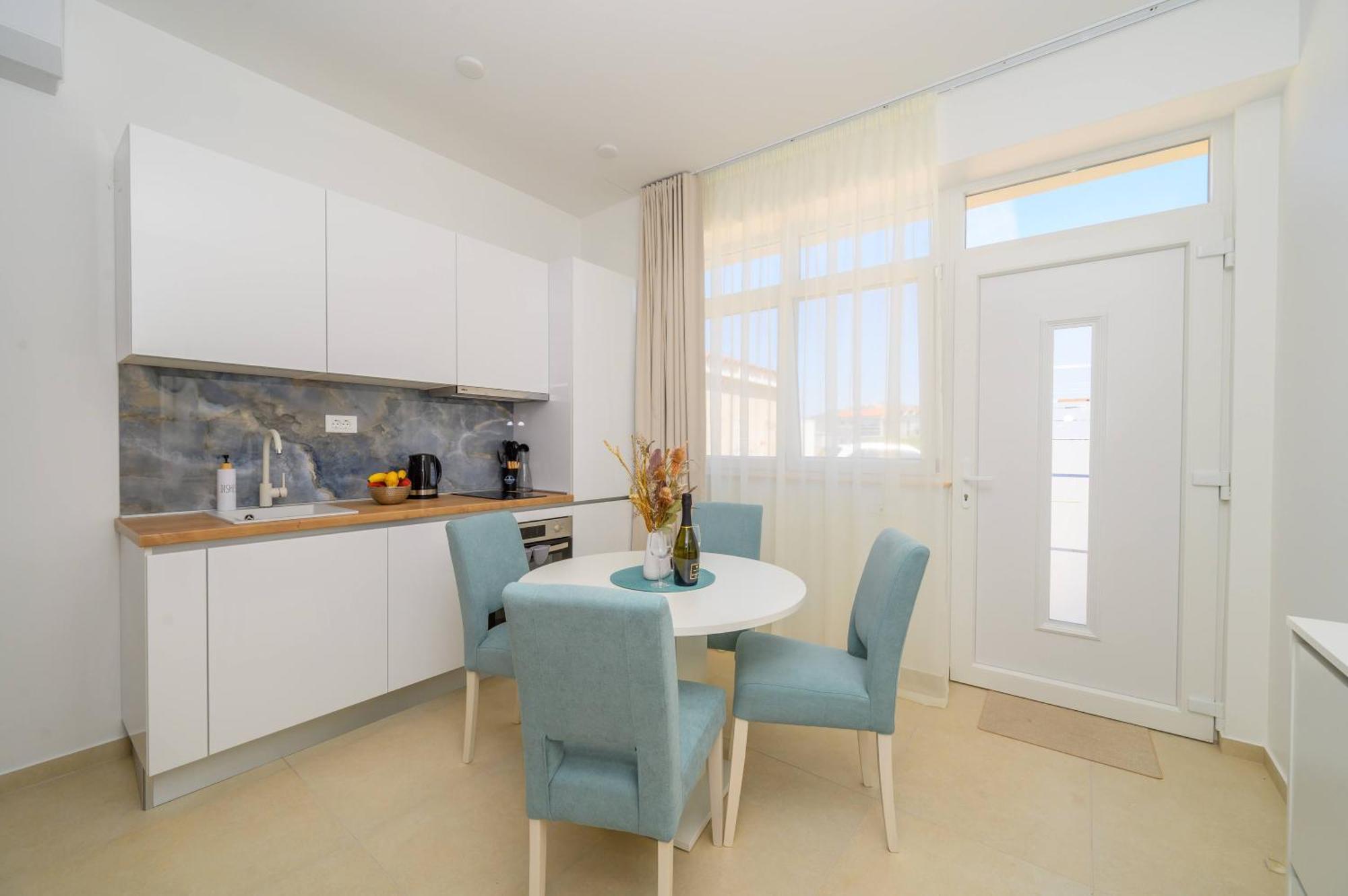 Apartmani Boras Metković Exteriör bild