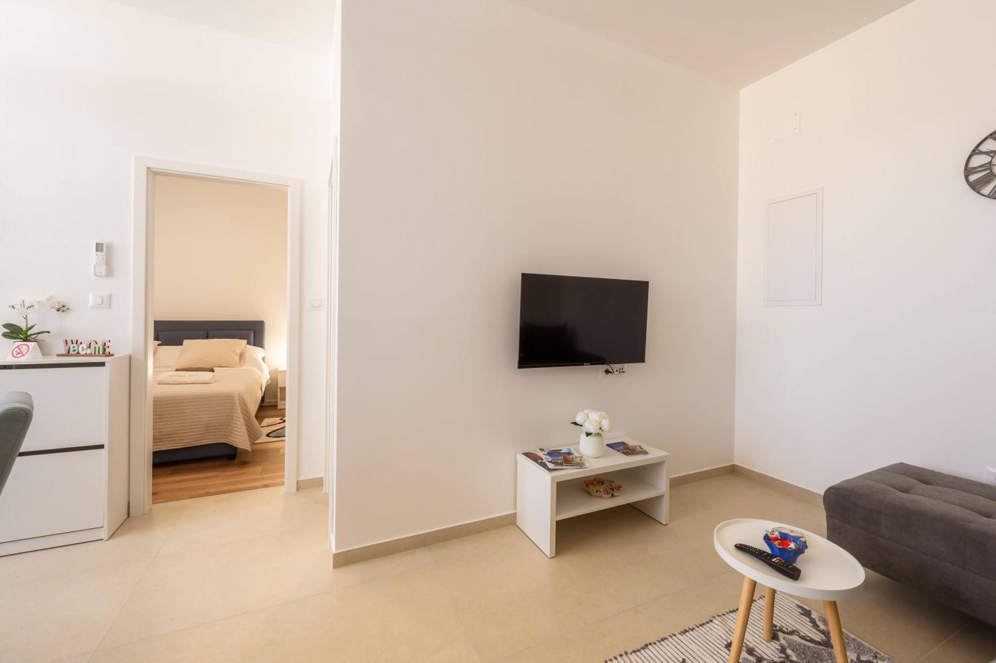 Apartmani Boras Metković Exteriör bild